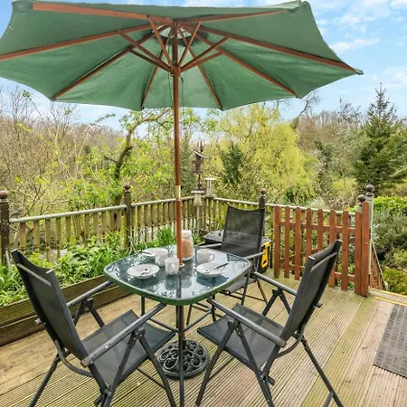 2 Bed In Oc-w301 * Whitby